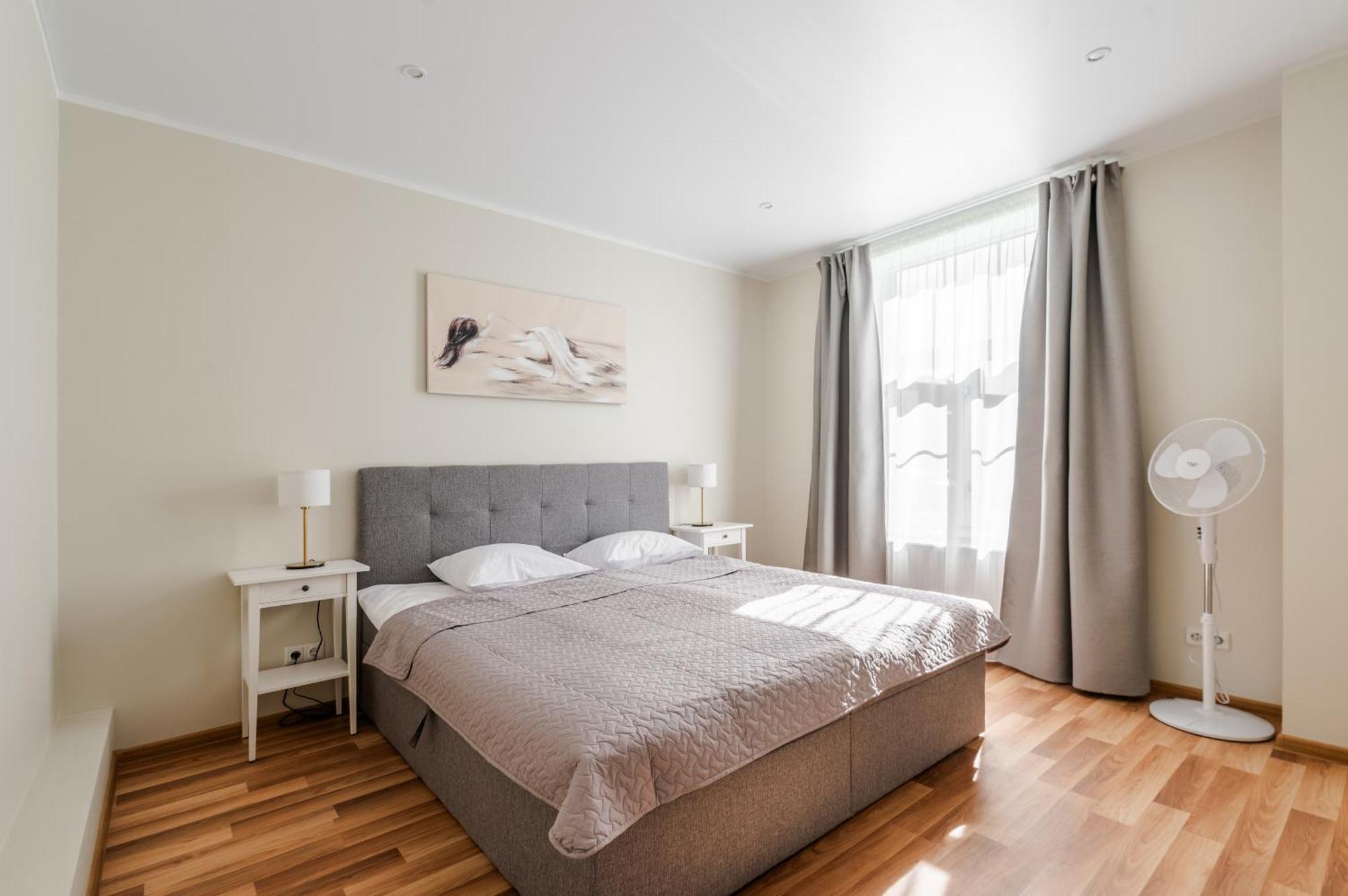 Liidia Apartment *